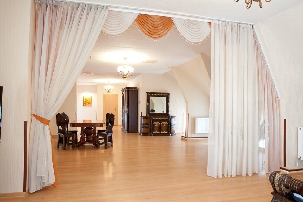 Hotel Complex Verhovina