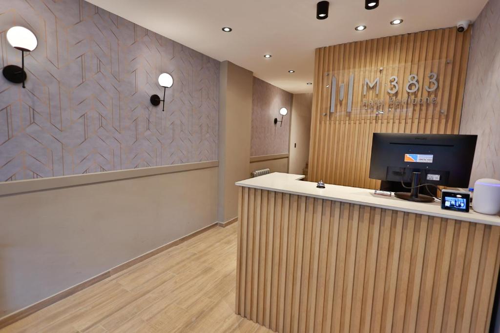 M383 HOTEL BARILOCHE