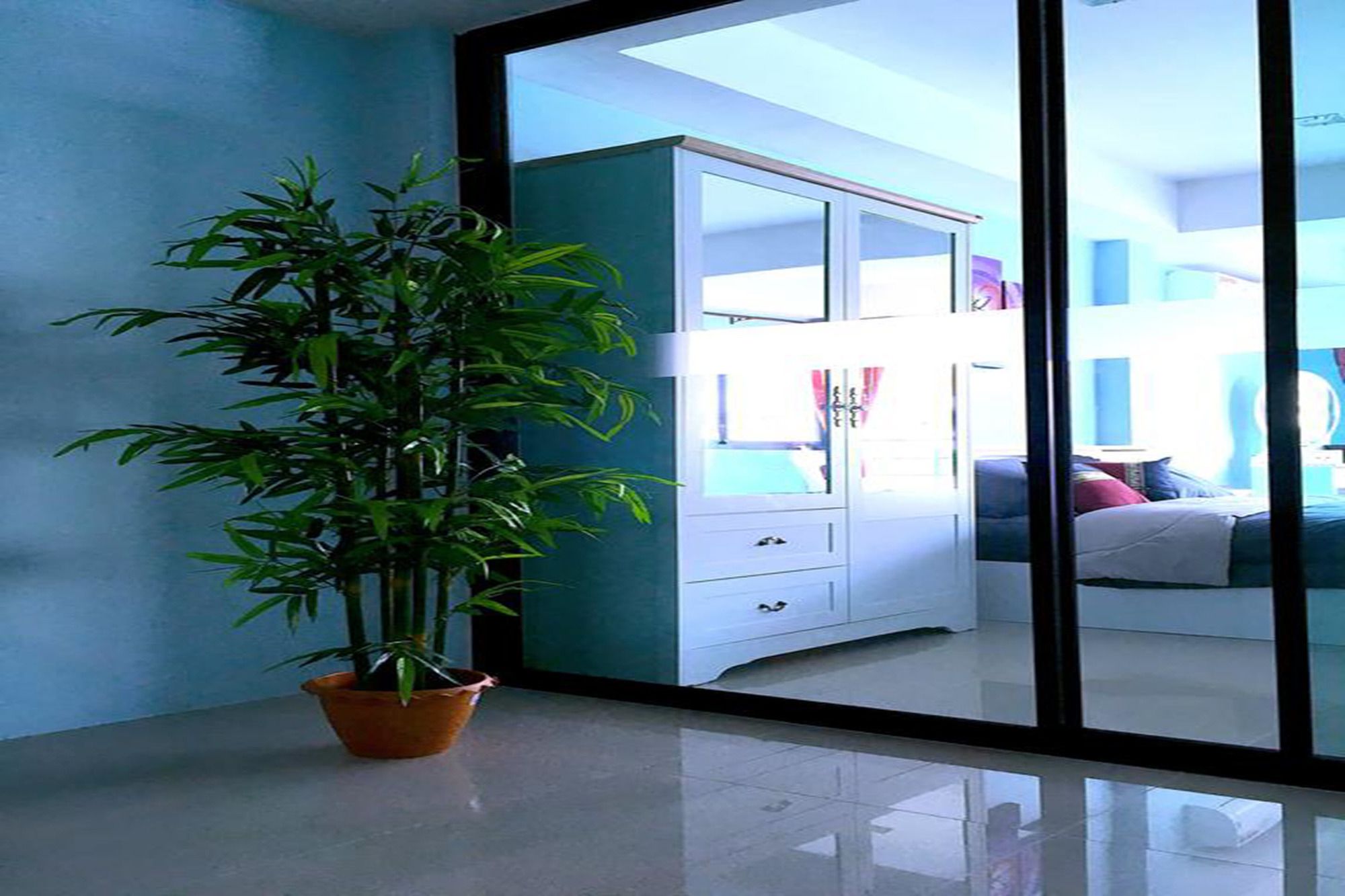 Breezy House