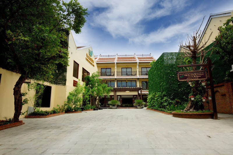 Silk Luxury Hotel & Spa
