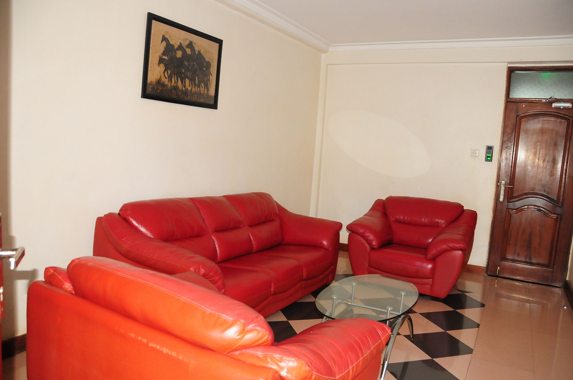 Ivys Hotel
