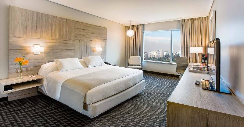 Pullman Santiago Vitacura