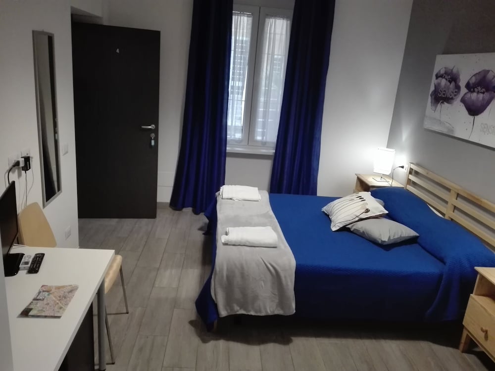 Casa De Huespedes Lotus Rooms In Rome