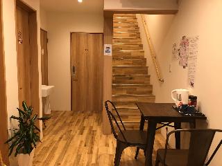 Zero-yon Village Hostel Osaka Kujo
