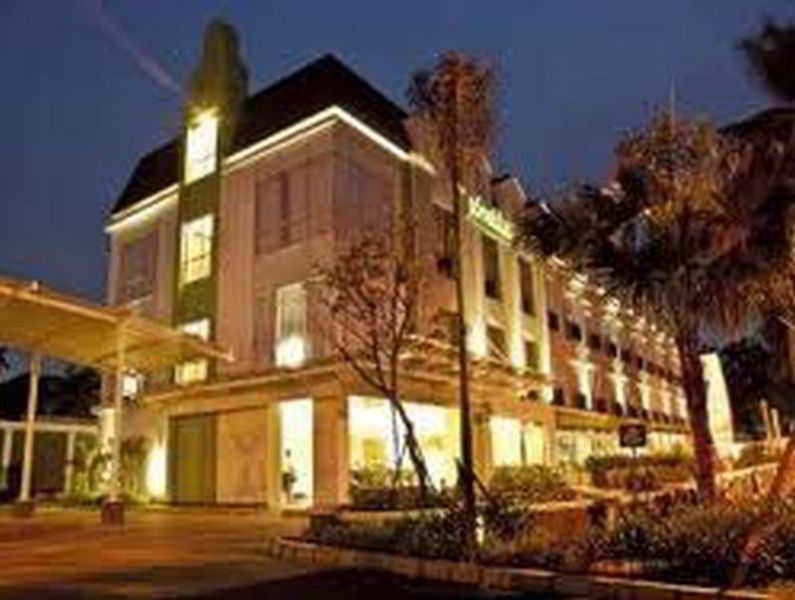 Pomelotel Patra Kuningan