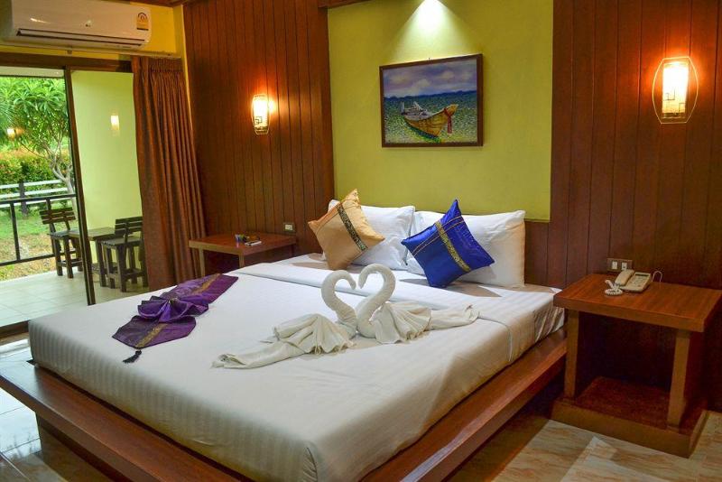 The Villa Laemhin Lagoon Resort
