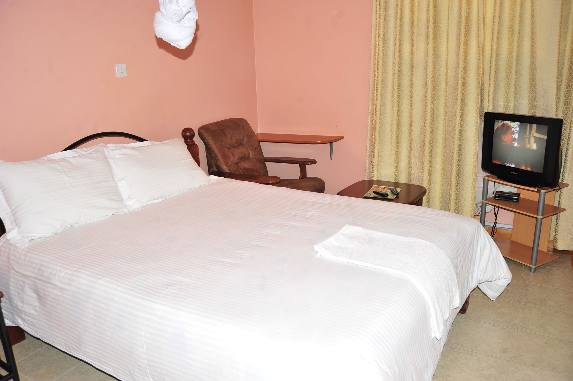 Acacia Gardens Homestay