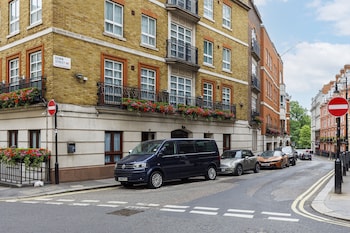 Carlton Court - Mayfair