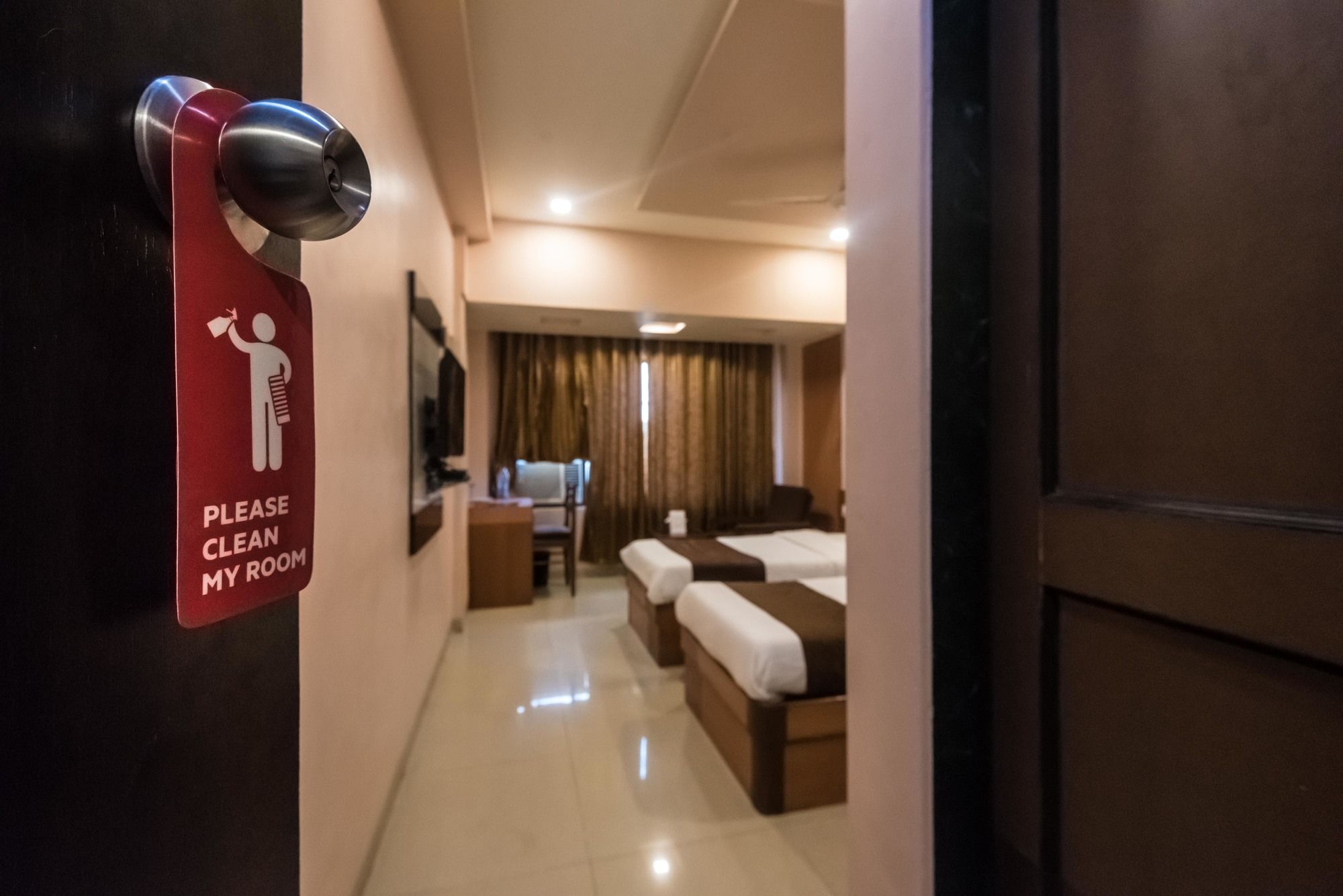 Hotel Sarovar Grand By OYO Rooms