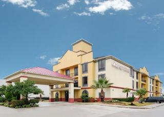 Comfort Suites Houston (Clay Road)