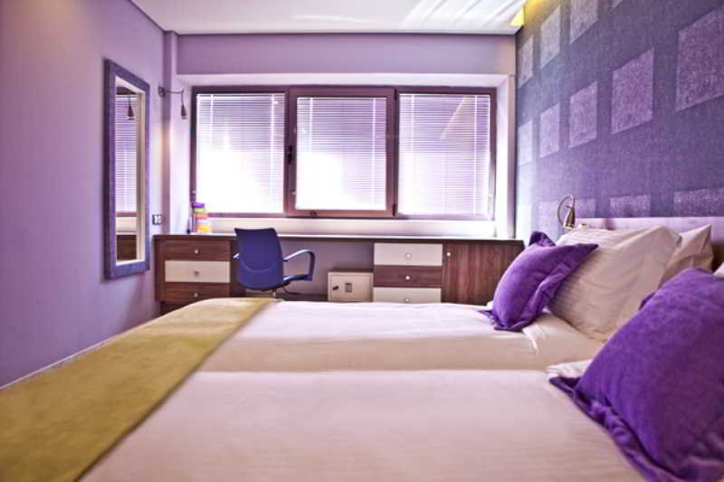 Novus City Hotel