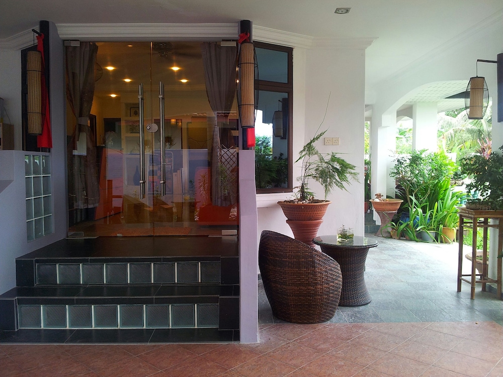 Ella Holiday Inn Ipoh