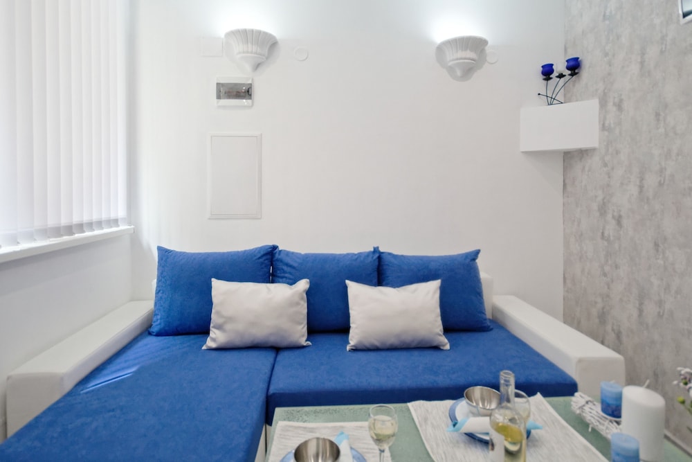 Athens Plaza Luxury Apartments