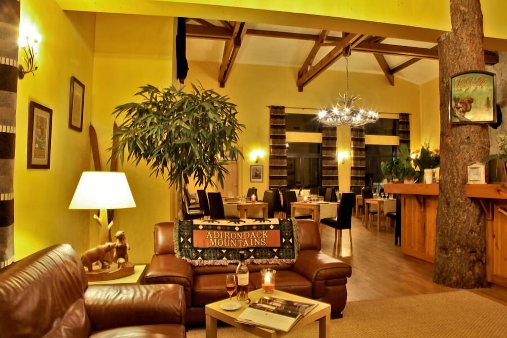 Albirondack Park Camping Lodge And Spa