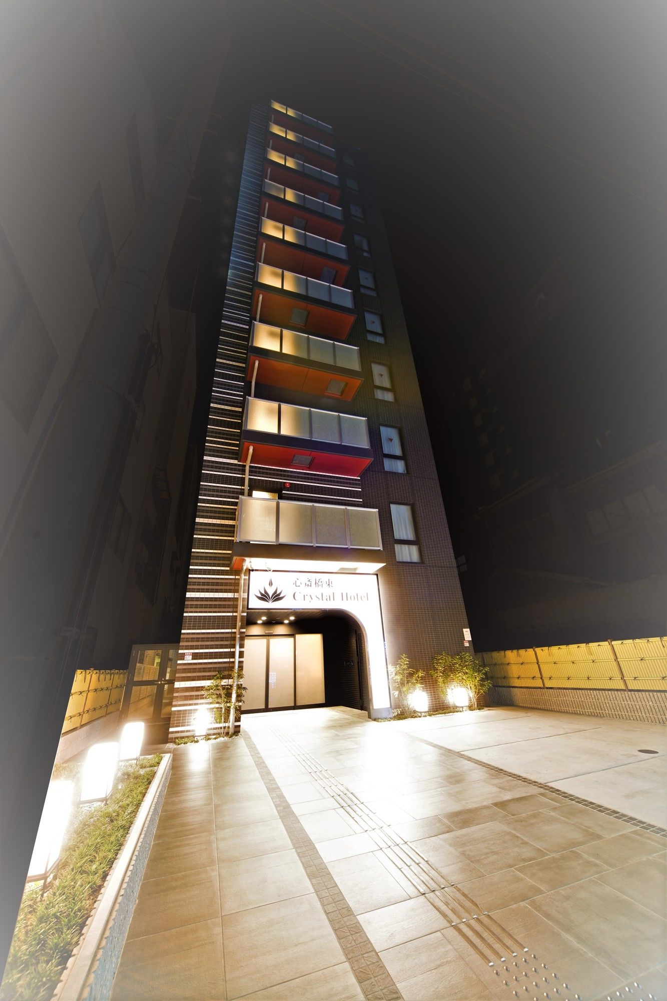 Shinsaibashi Higashi Crystal Hotel