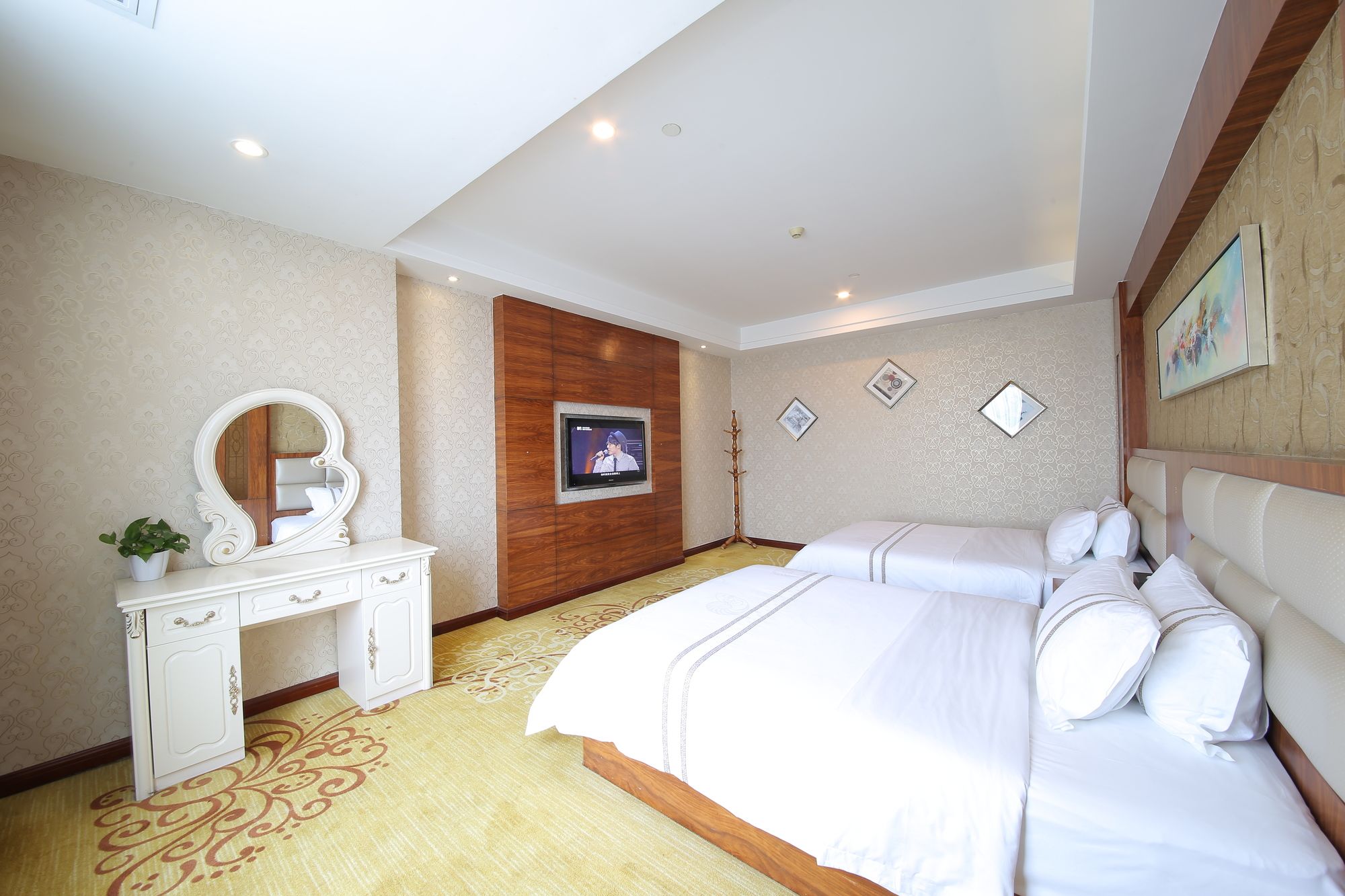 Oubon International Hotel