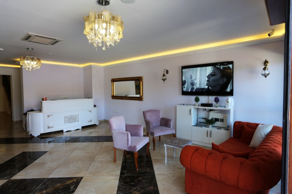Cennet Life Otel