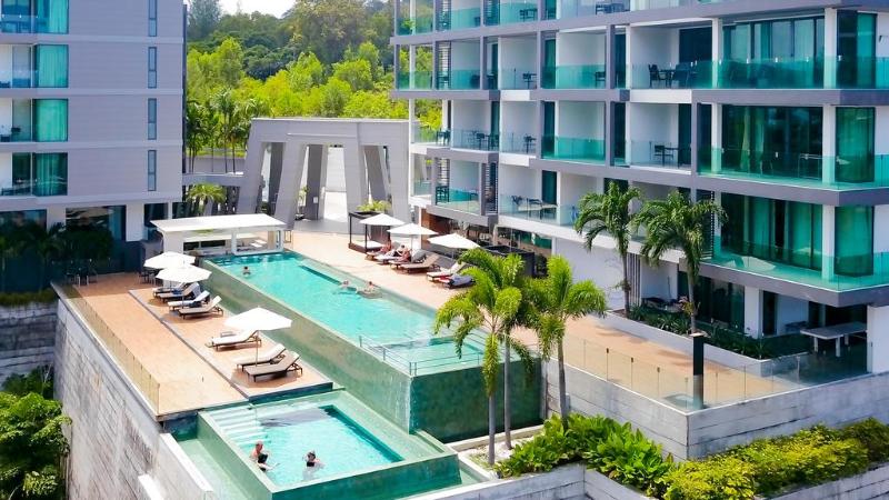 Lets Phuket @ Absolute Twin Sands Resort & Spa