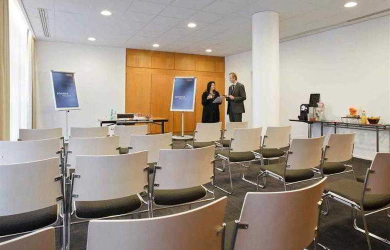 Hotel Novotel Paris 14 Porte D'Orleans desde 130€, París