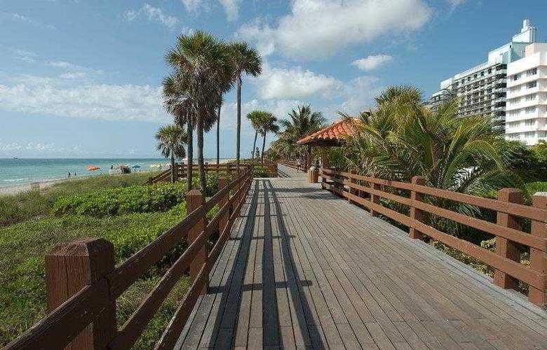 Hotel Best Western Plus Atlantic Beach Resort desde 129 ...