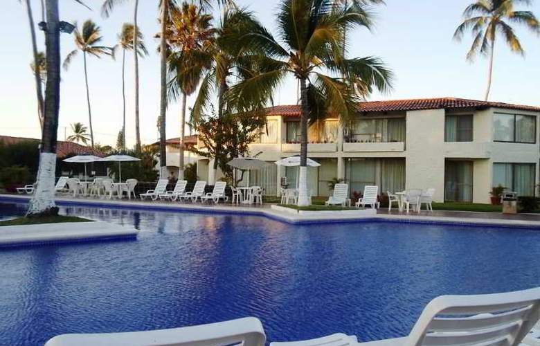 Hotel Cabo Blanco, La Barra De Navidad