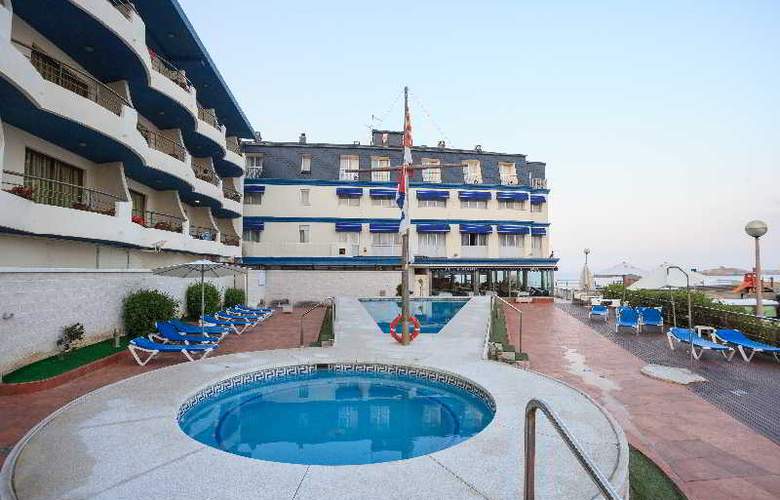 Hotel Astuy Apartamentos, Isla, Cantabria