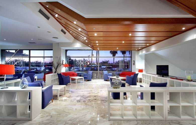 Hotel Exe Isla Cartuja desde 66€, Sevilla